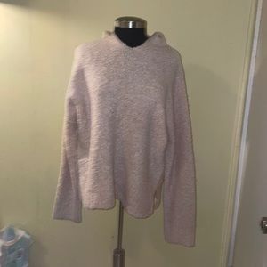 Women pullover sweater